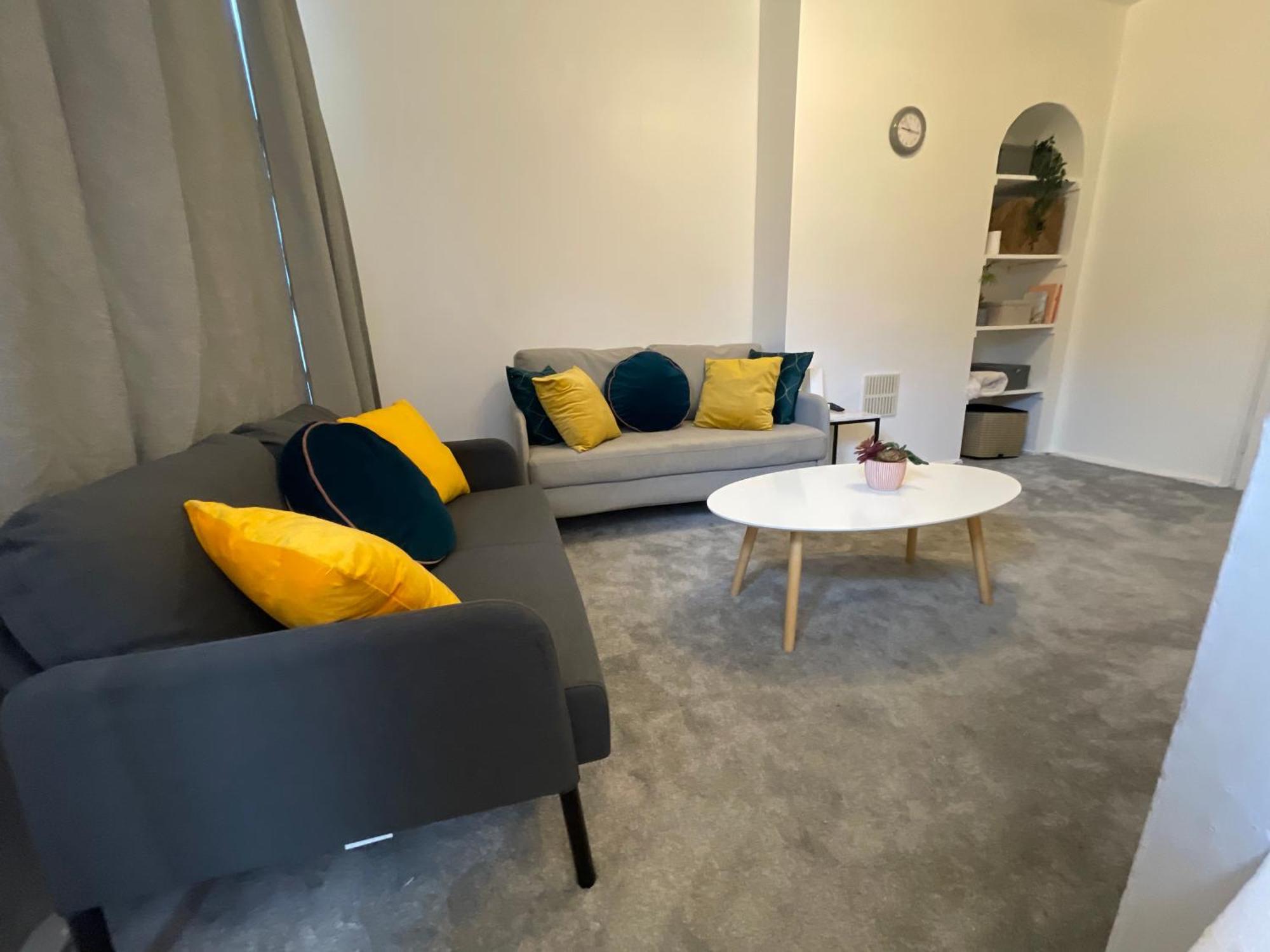 Tooting Lodge London - Cosy 2 Bedroom House With Garden, 5 Mins Walk To Tube Station ภายนอก รูปภาพ
